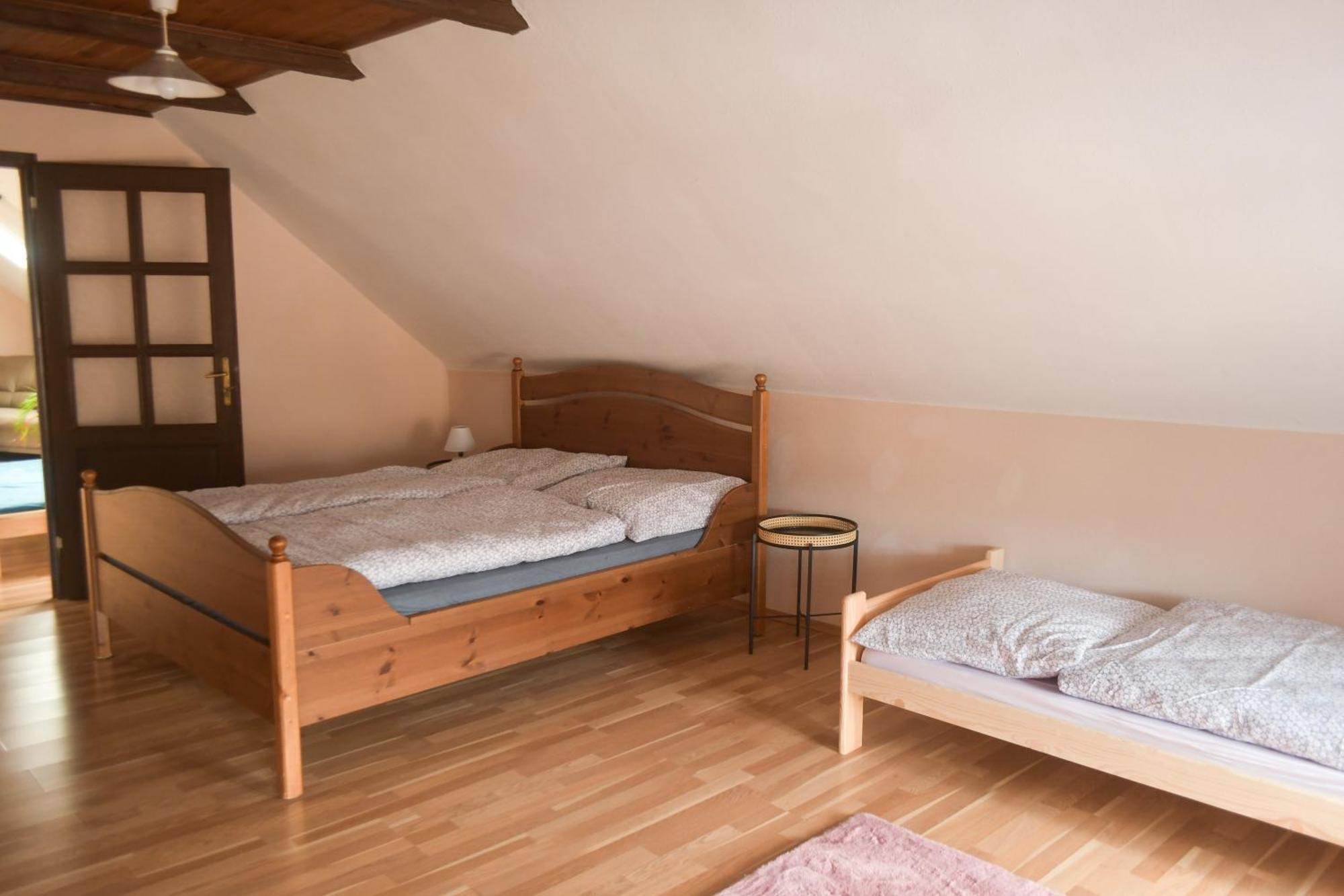 Apartman U Zamku Jindrichuv Hradec Exterior foto